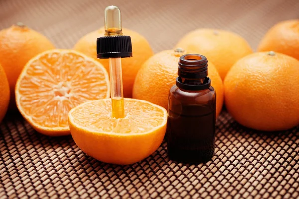 Aceite esencial de mandarina — Foto de Stock
