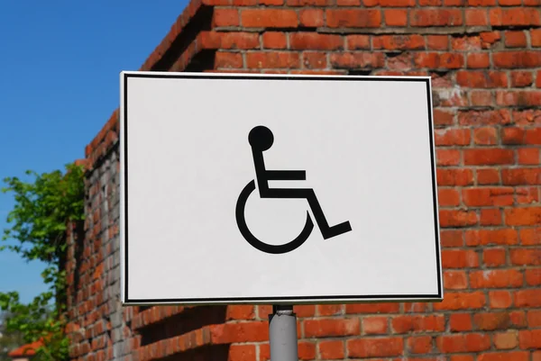 Meld u voor mensen met een handicap parkeren — Stockfoto