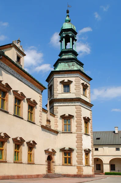 Pałac Biskupi w Kielcach. Polska — Zdjęcie stockowe