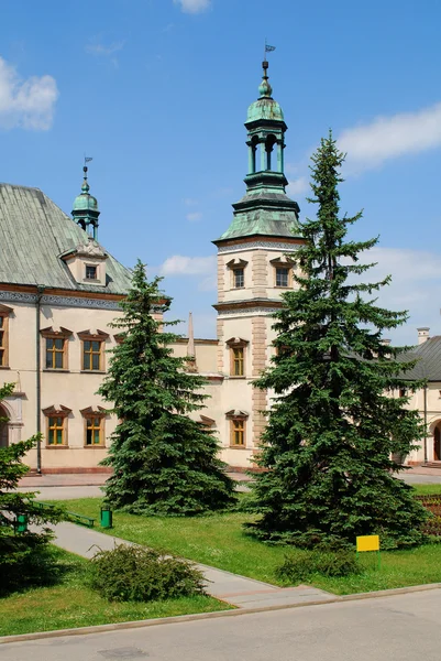 Παλάτι του επισκόπου στο Kielce. Πολωνία — Φωτογραφία Αρχείου