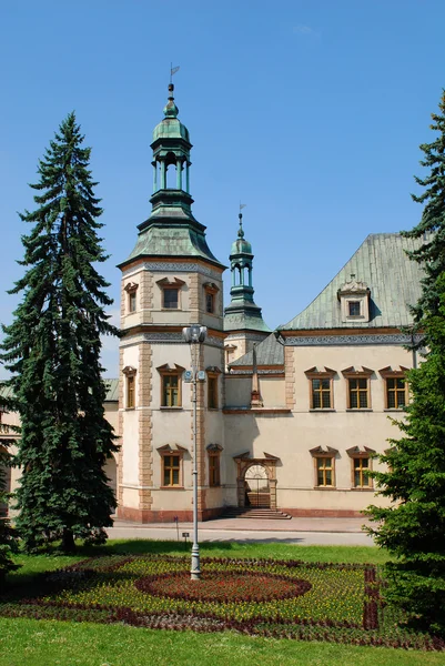 Παλάτι του επισκόπου στο Kielce. Πολωνία — Φωτογραφία Αρχείου