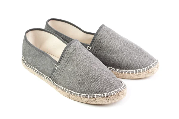 Par de zapatillas grises aisladas sobre fondo blanco — Foto de Stock