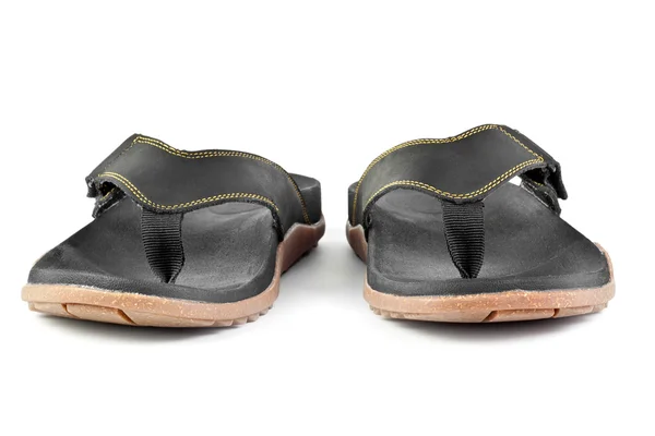Par de chinelos pretos isolados em fundo branco — Fotografia de Stock