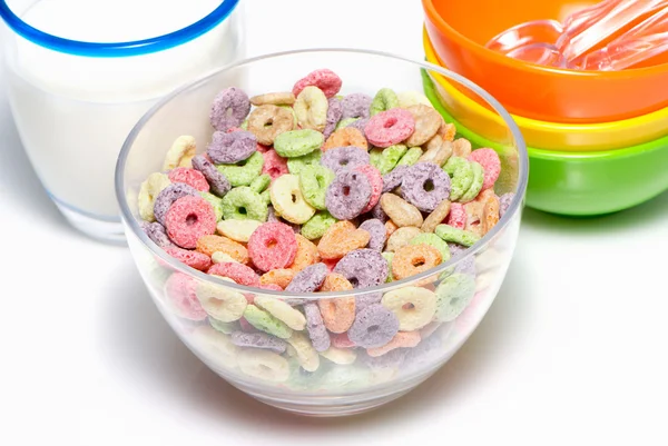 Cereales multicolores sobre fondo blanco —  Fotos de Stock