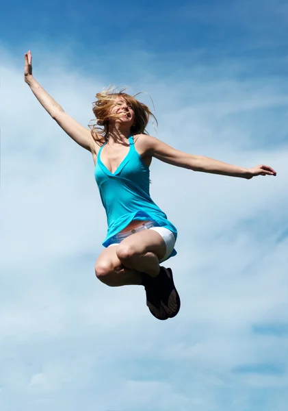 Chica saltando — Foto de Stock