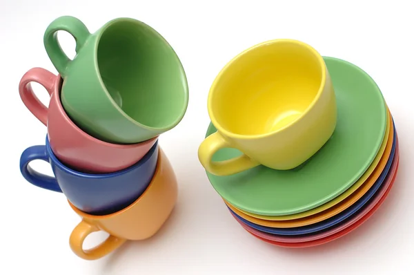 Tazas de café de colores y platos —  Fotos de Stock