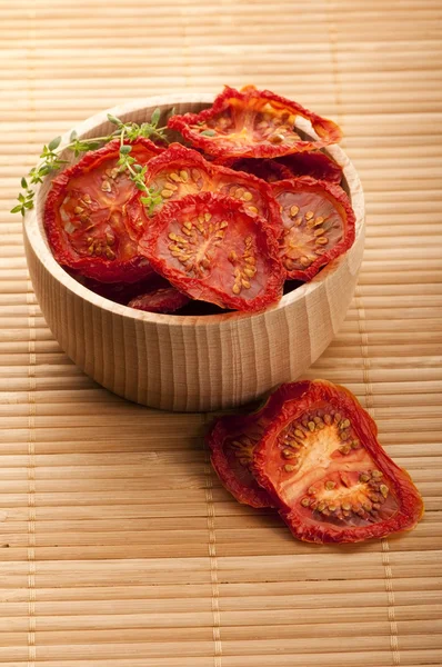 Włoskie pomidory suszone na słońcu — Zdjęcie stockowe