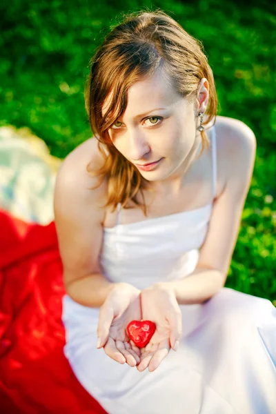 Woman Giving Her Heart — Stock Photo, Image