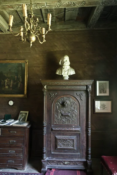 Παλιό ξύλινο αρχοντικό δωμάτιο στην Πολωνία — Φωτογραφία Αρχείου