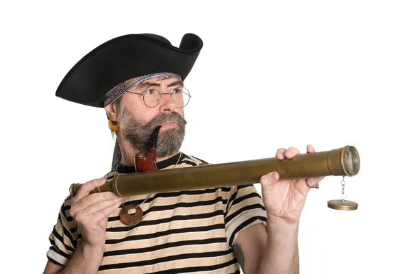Pirat hält Fernrohr in der Hand — Stockfoto