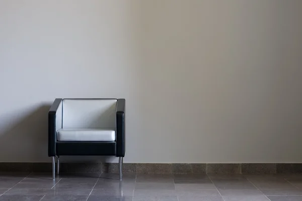 Современное кресло — стоковое фото