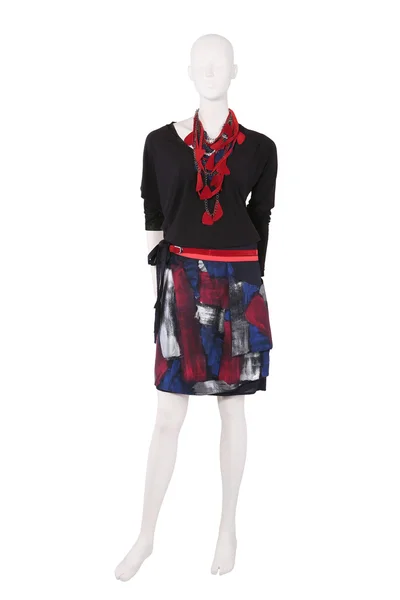 Женский манекен в разноцветной юбке и блузке — стоковое фото