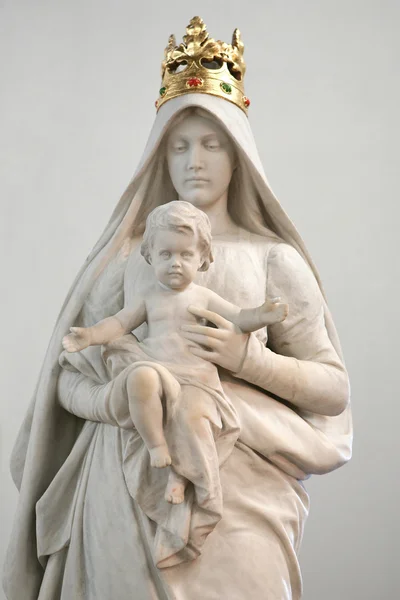 Madonna with Child — Stock Photo, Image
