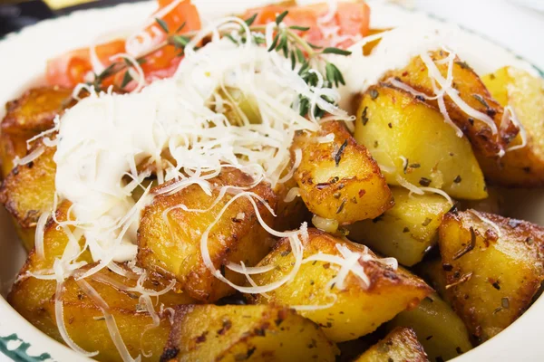 Kryddig rostad potatis — Stockfoto