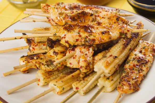 Grilled chicken and baby corn skewer — Stock Photo, Image