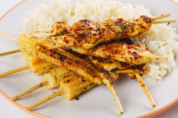 Grilled chicken meat and baby corn with rice — Stock Photo, Image