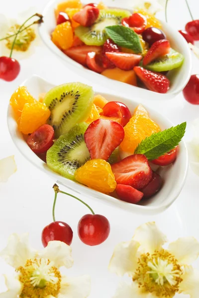 Ensalada de frutas frescas —  Fotos de Stock