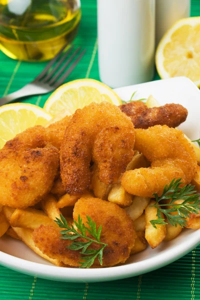 Breaded shrimp snack with french fries — Stock Photo, Image