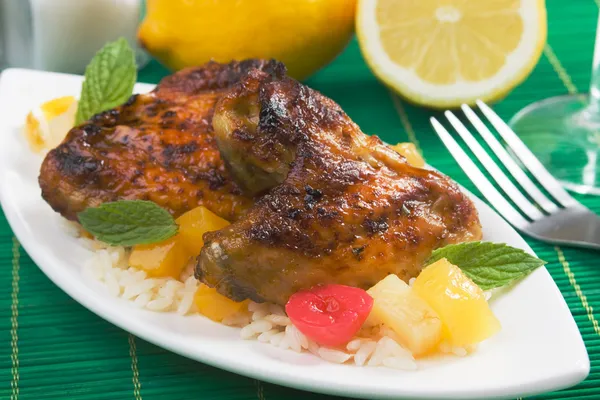 Caribbean style grilled chicken wings — Stock Photo, Image