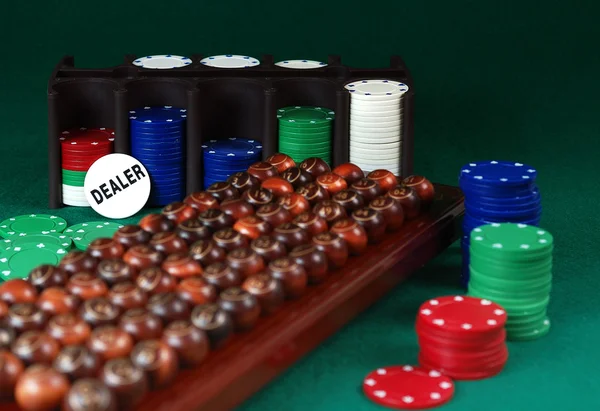 Bingo topları, poker fişleri — Stok fotoğraf