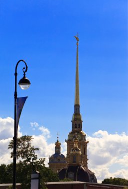 Rusya. Petersburg. bir fener ve peter ve paul fortress silüeti