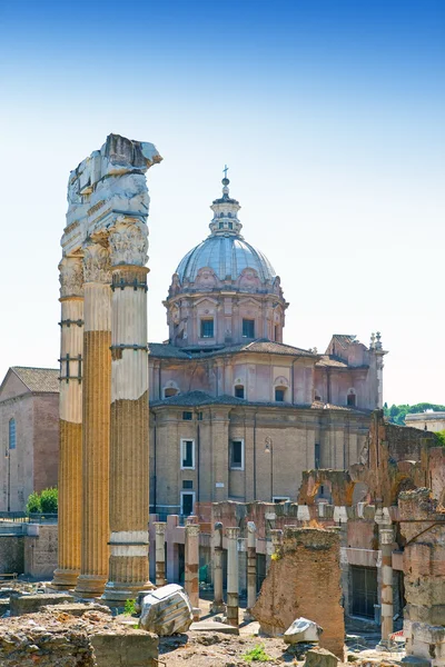 Italy. Rome. Ruins of an antique temple of Venus — Stock Photo, Image