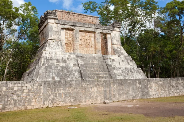 Пирамида Чичен-Ица, Юкатан, Мексика — стоковое фото