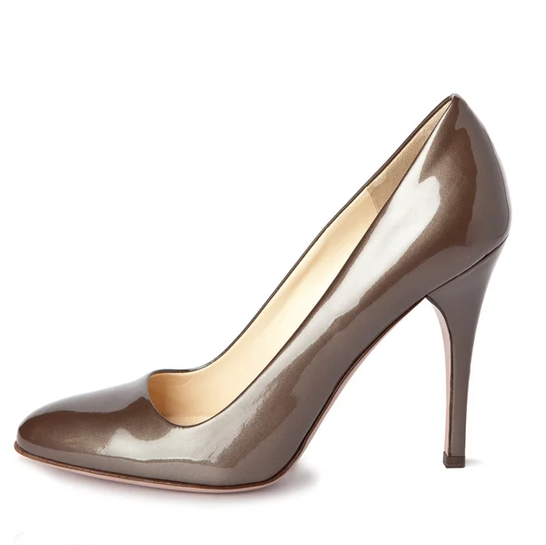Beige kvinnliga nya skor på hög klack-stiletto — Stockfoto