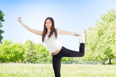 Yoga kadın açık havada