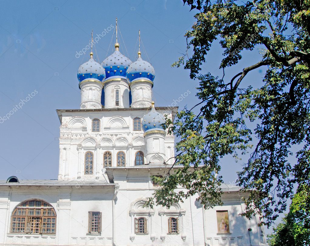 Церковь в Коломенском, Россия — Стоковое фото © vaeenma #6619390