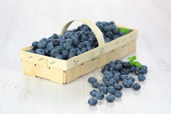 Basket with blueberries — Stock Photo, Image