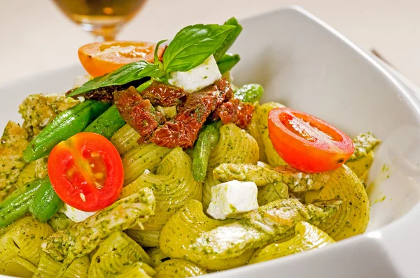 Pasta pesto en groenten — Stockfoto