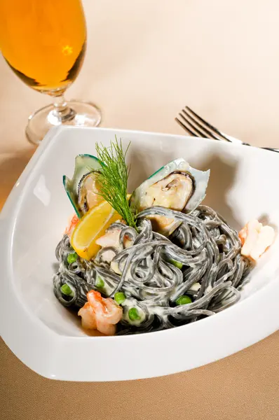 stock image Seafood black spaghetti