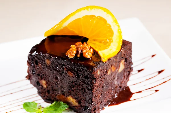 Tort de ciocolată și nuci — Fotografie, imagine de stoc