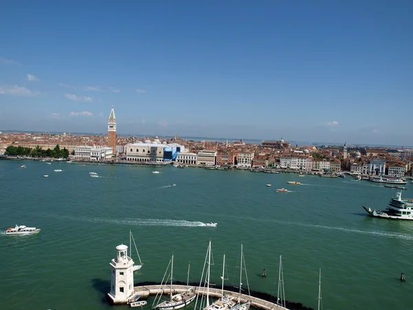 Venecia - vista desde la torre de la iglesia de San Giorgio Magiore — Foto de Stock