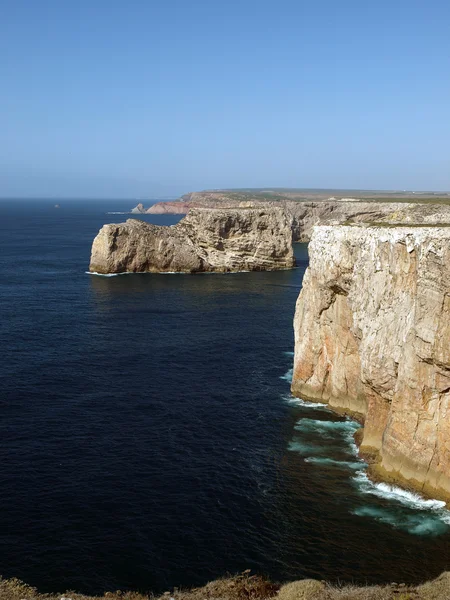 Monumental cliff coast near Cape St Vincent — Stock Photo, Image