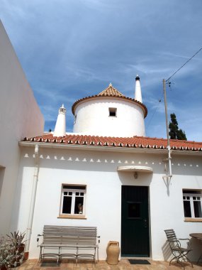 Vila yapmak bispo - Portekiz algarve bölgesinin şirin bir kasaba