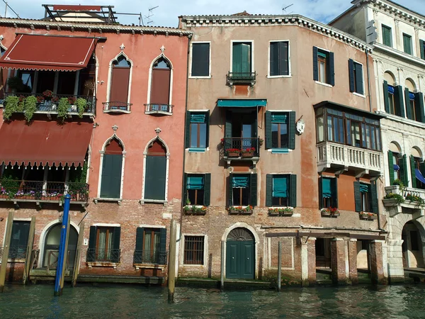 Grand canal de Venise- — Photo