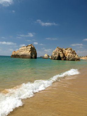 plaj praia da rocha portimao, algarve içinde