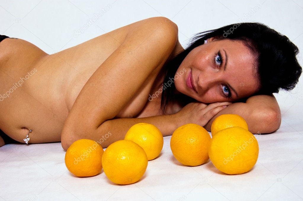 fruit-look-like-naked-girl-woman-pussy-nude