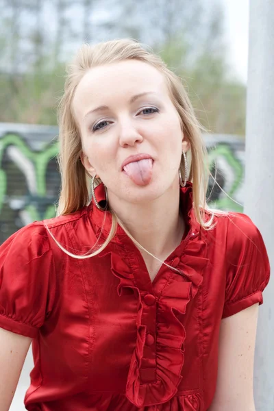 Chica, parque, vestido rojo, retrato —  Fotos de Stock