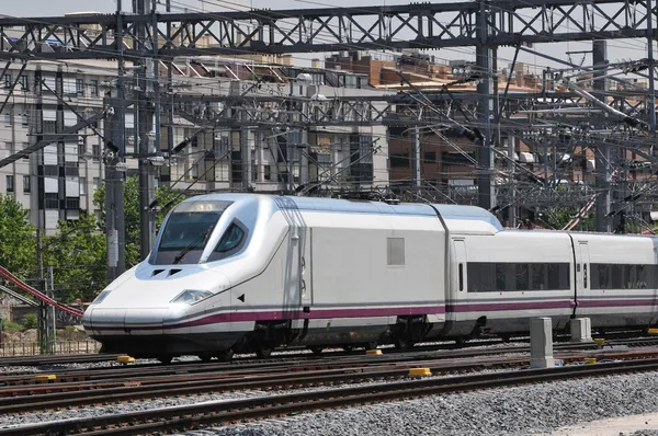 Hiszpański pociąg dużych prędkości — Zdjęcie stockowe