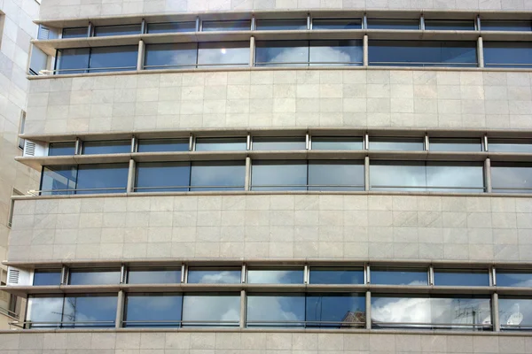 Budynek i windows — Zdjęcie stockowe