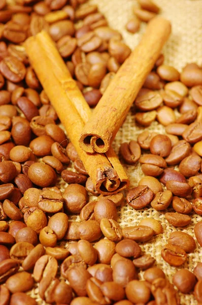 Káva fazole s skořice — Stock fotografie