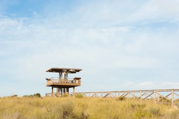 Torre de vigilancia de vida silvestre — Foto de Stock