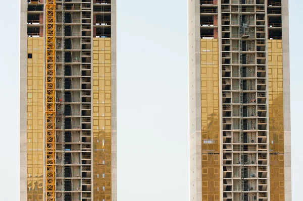Skyskrapa under konstruktion — Stockfoto