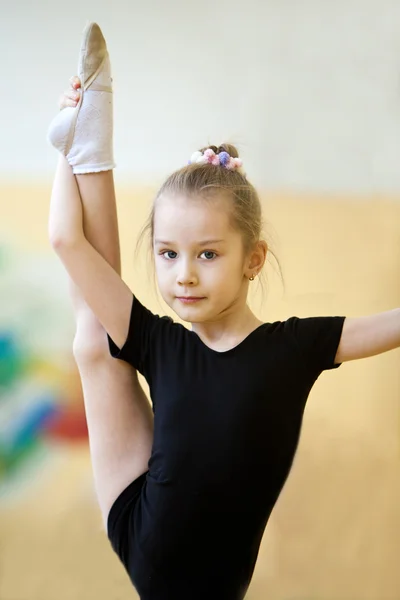 Den unga gymnasten — Stockfoto