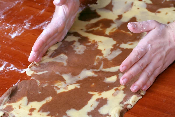 Preparação de massa de pastelaria — Fotografia de Stock