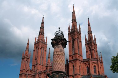 Wiesbaden Pazar kilise detay