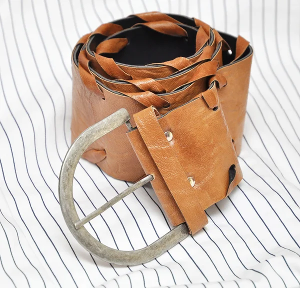 Cinturón cuero —  Fotos de Stock